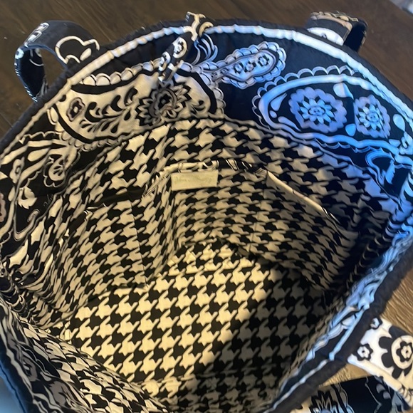 Vera Bradley handbag - Picture 2 of 3